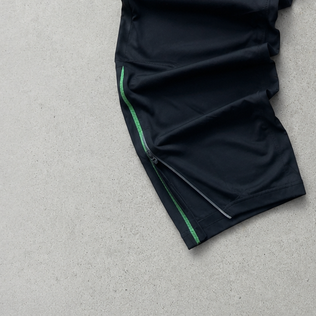 Nike Pants Schwarz Limited (XL)