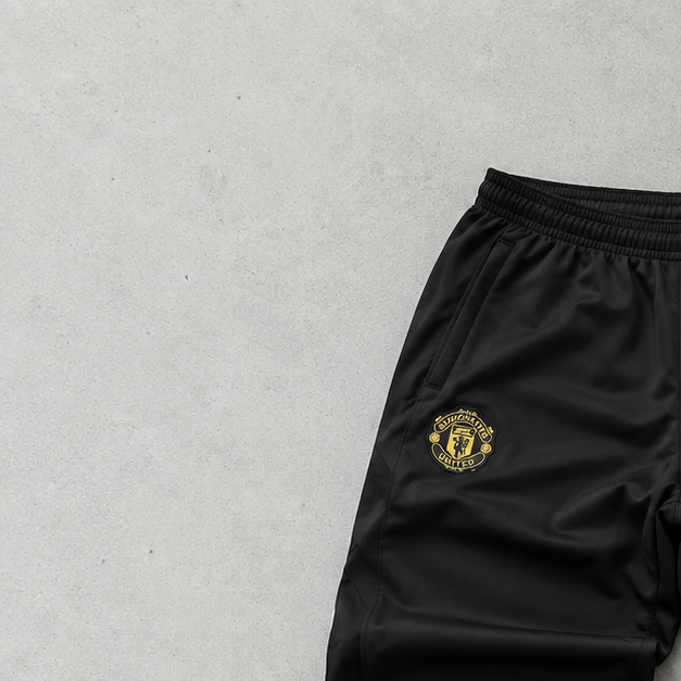 Manchester United Adidas Track Pants Schwarz Rare (Size XL)