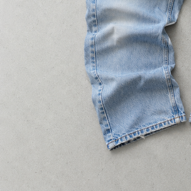 Carhartt Jeans Hellblau Limited (W32 | DE 48)