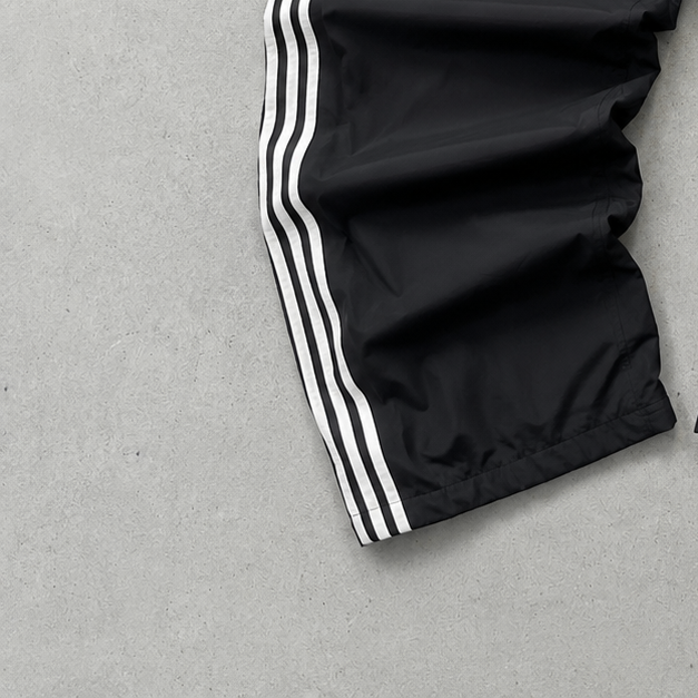 Y2K Adidas Track Pants Schwarz Rare (Size L)