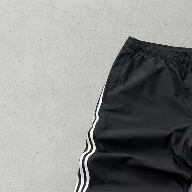 Y2K Adidas Track Pants Schwarz Rare (Size L)