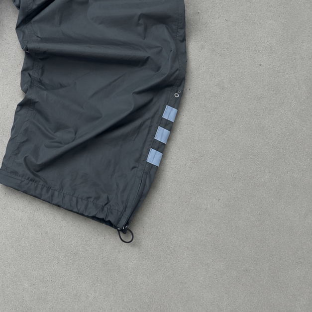 Y2K Adidas Track Pants Grau, Blau Rare (Size XL) Stitched Logo