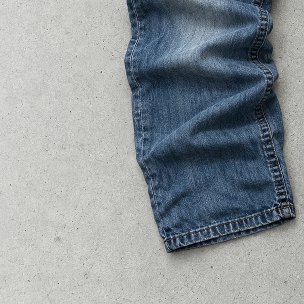 Y2K True Religion Straight Fit Jeans Blue Limited Stitched Logo (W31 | DE 46)