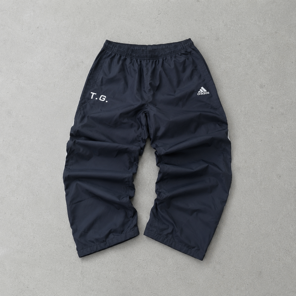 Adidas Track Pants Schwarz Rare (Size XL)