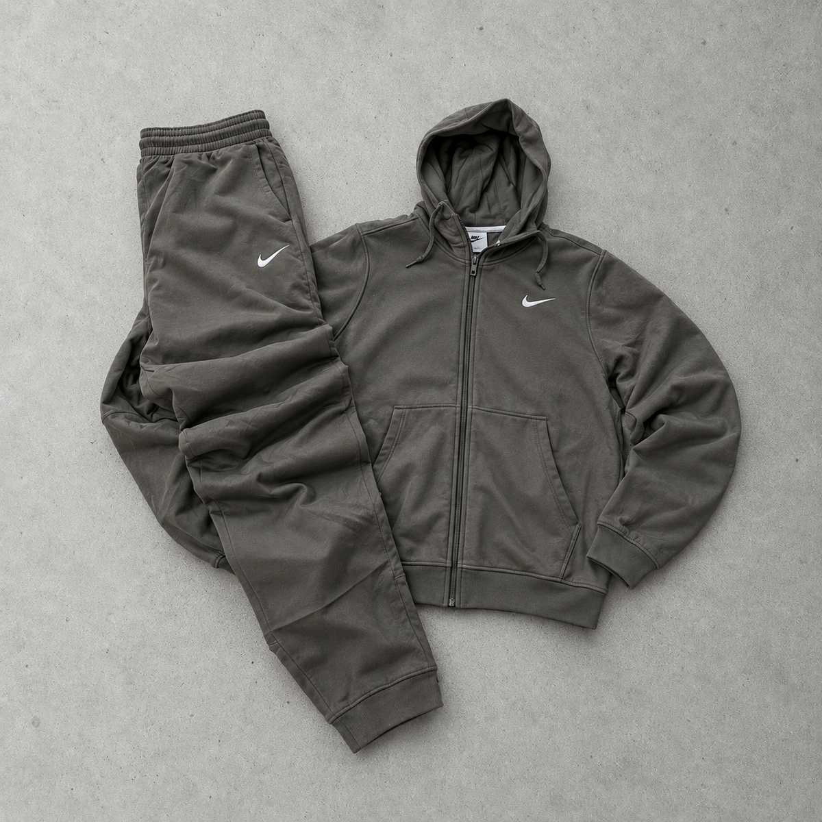 Nike Tracksuit Brown Rare (M)
