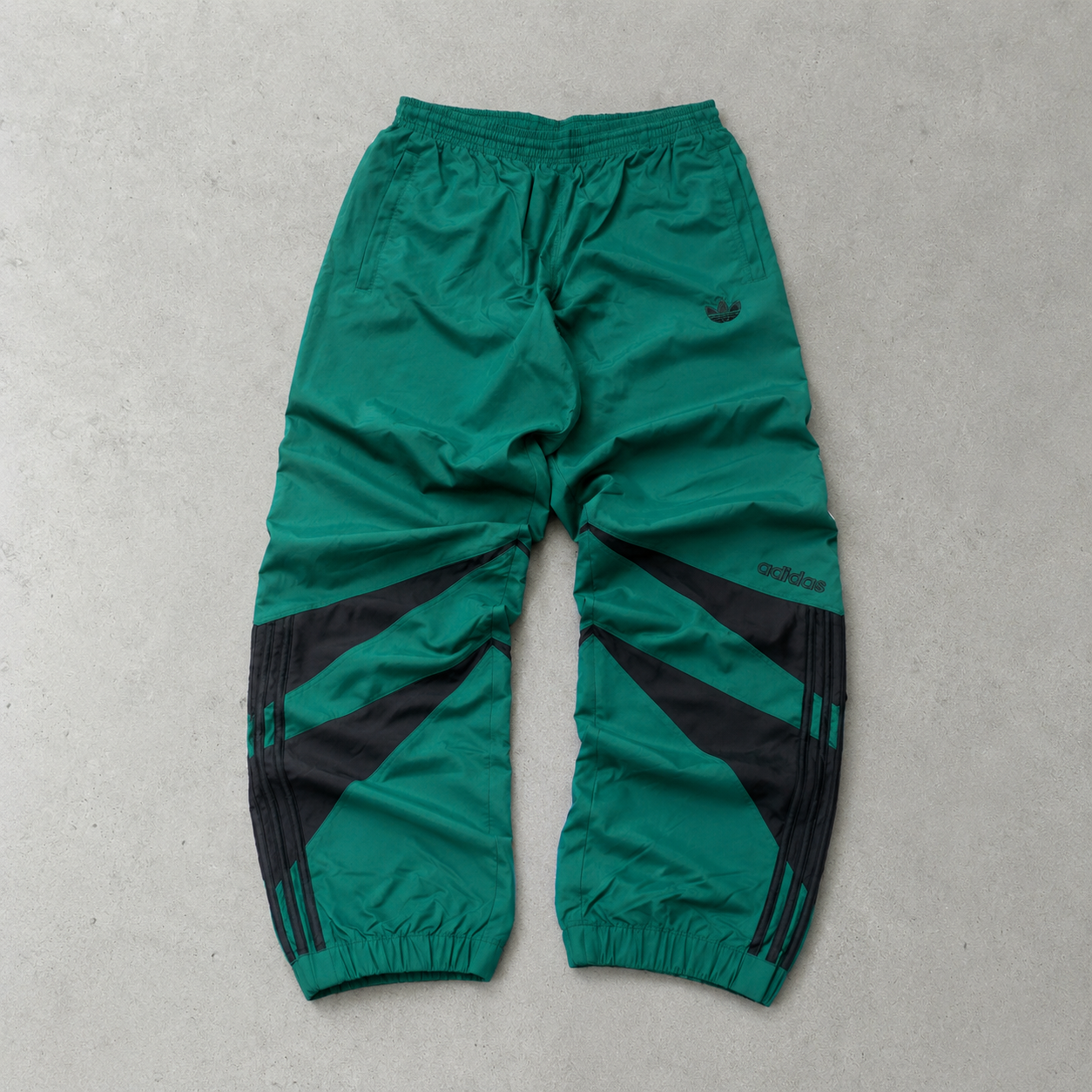 ADIDAS Rain Pants Green / Black Rare (L)