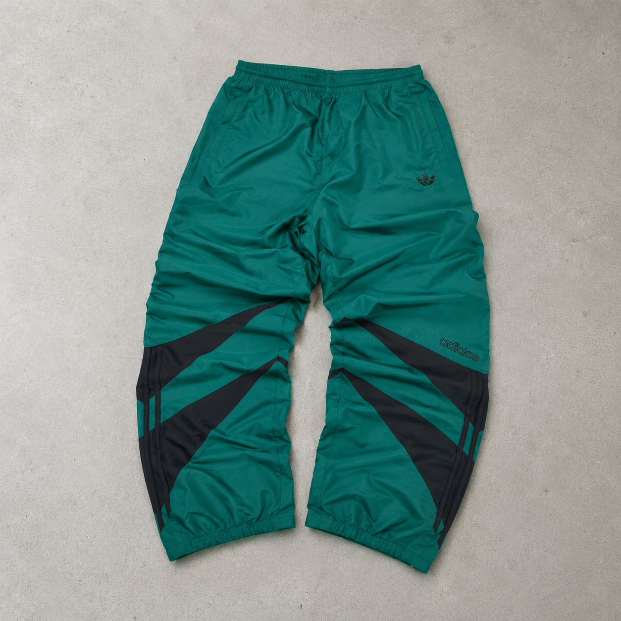 ADIDAS Rain Pants Green / Black Rare (L)