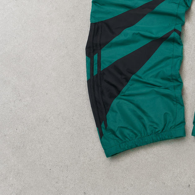 ADIDAS Rain Pants Green / Black Rare (L)