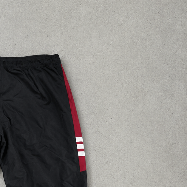 90s Adidas Track Pants Schwarz, Rot Limited (Size L) Stitched Logo