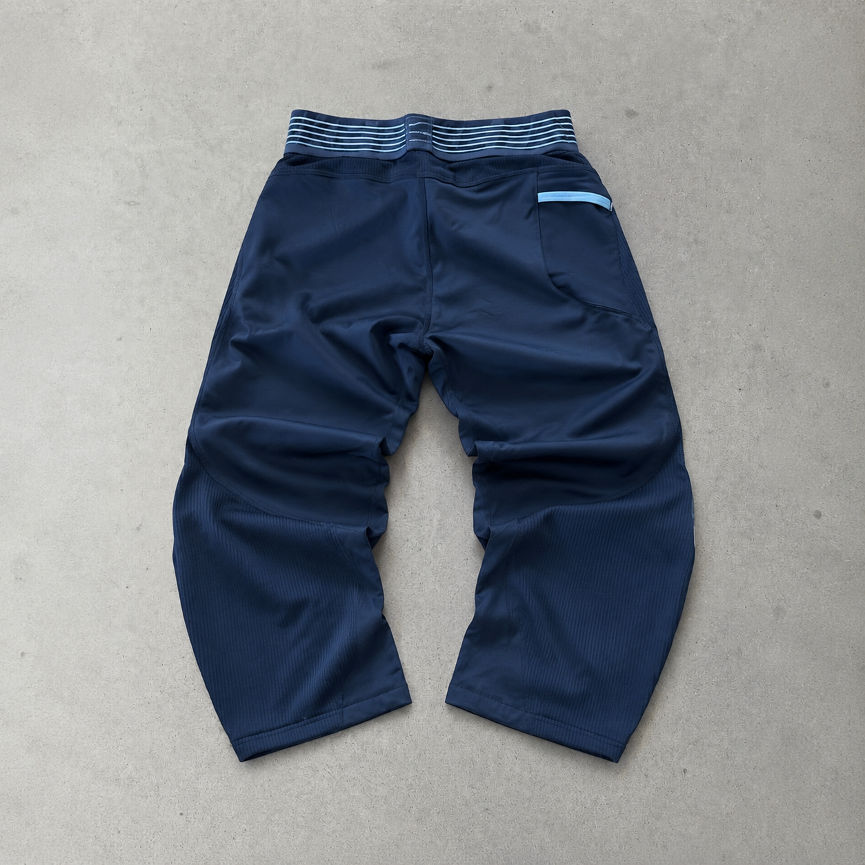 Nike Leggings Schwarz Limited (L)