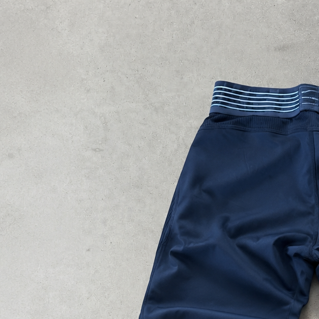 Nike Leggings Schwarz Limited (L)