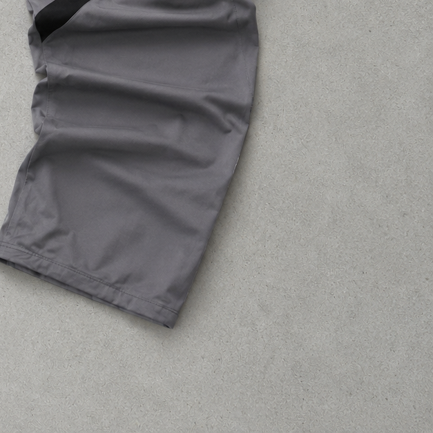 Nike Pants Grau, Schwarz Limited (S)