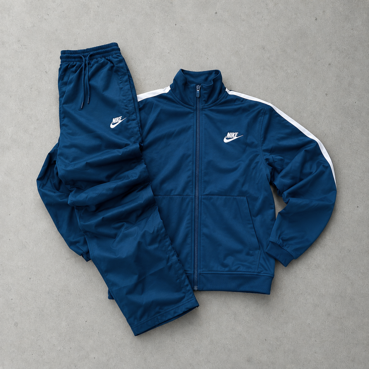 Nike Tracksuit Blue Rare (M)
