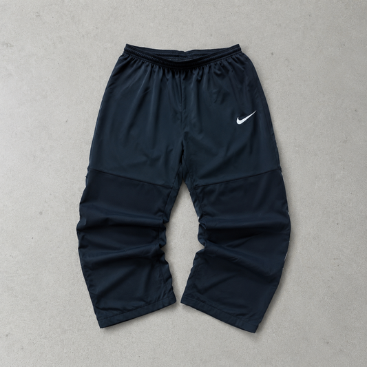 Nike Pants Schwarz Limited (M)