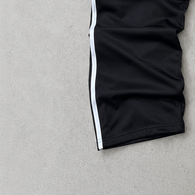 ADIDAS Rain Pants Black / White Limited (L)