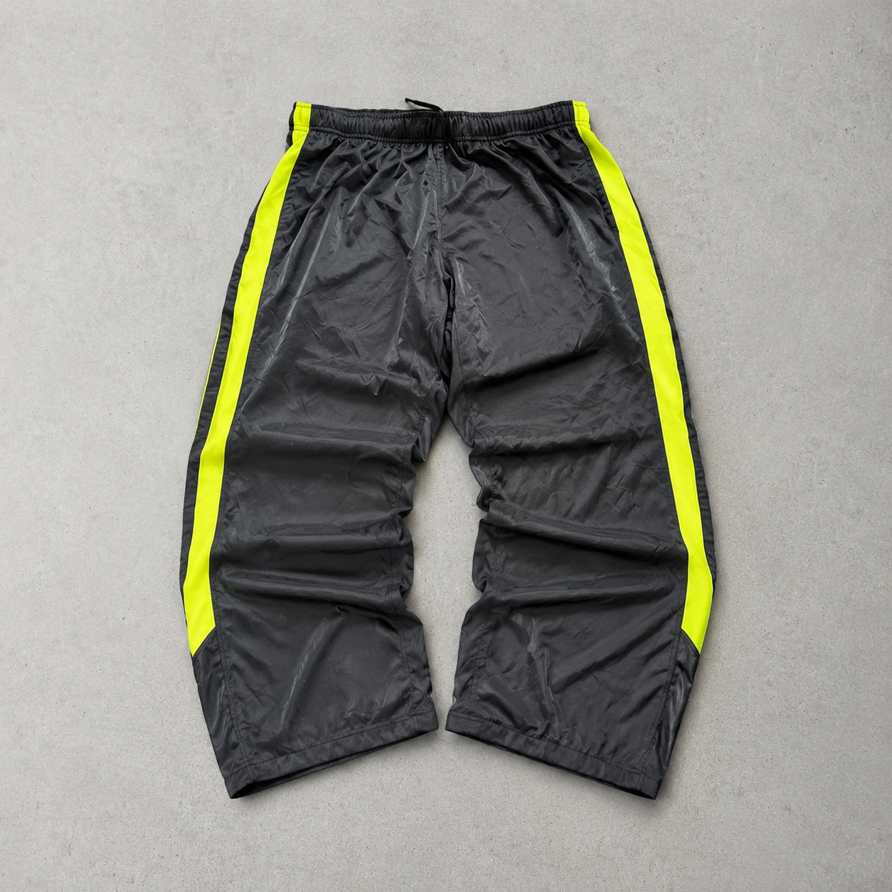 Nike Track Pants Grau Limited (L)