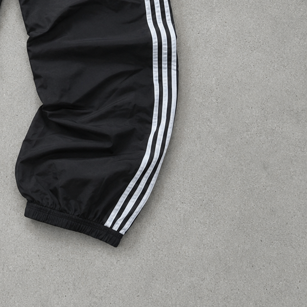 Adidas Track Pants Schwarz Rare (Size XL)