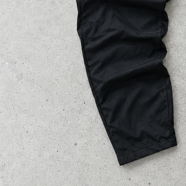Pantalon Nike noir en édition limitée (L)