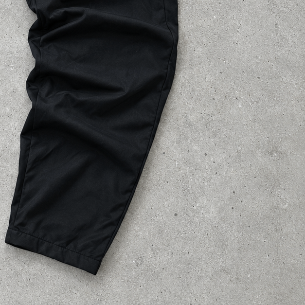 Pantalon Nike noir en édition limitée (L)