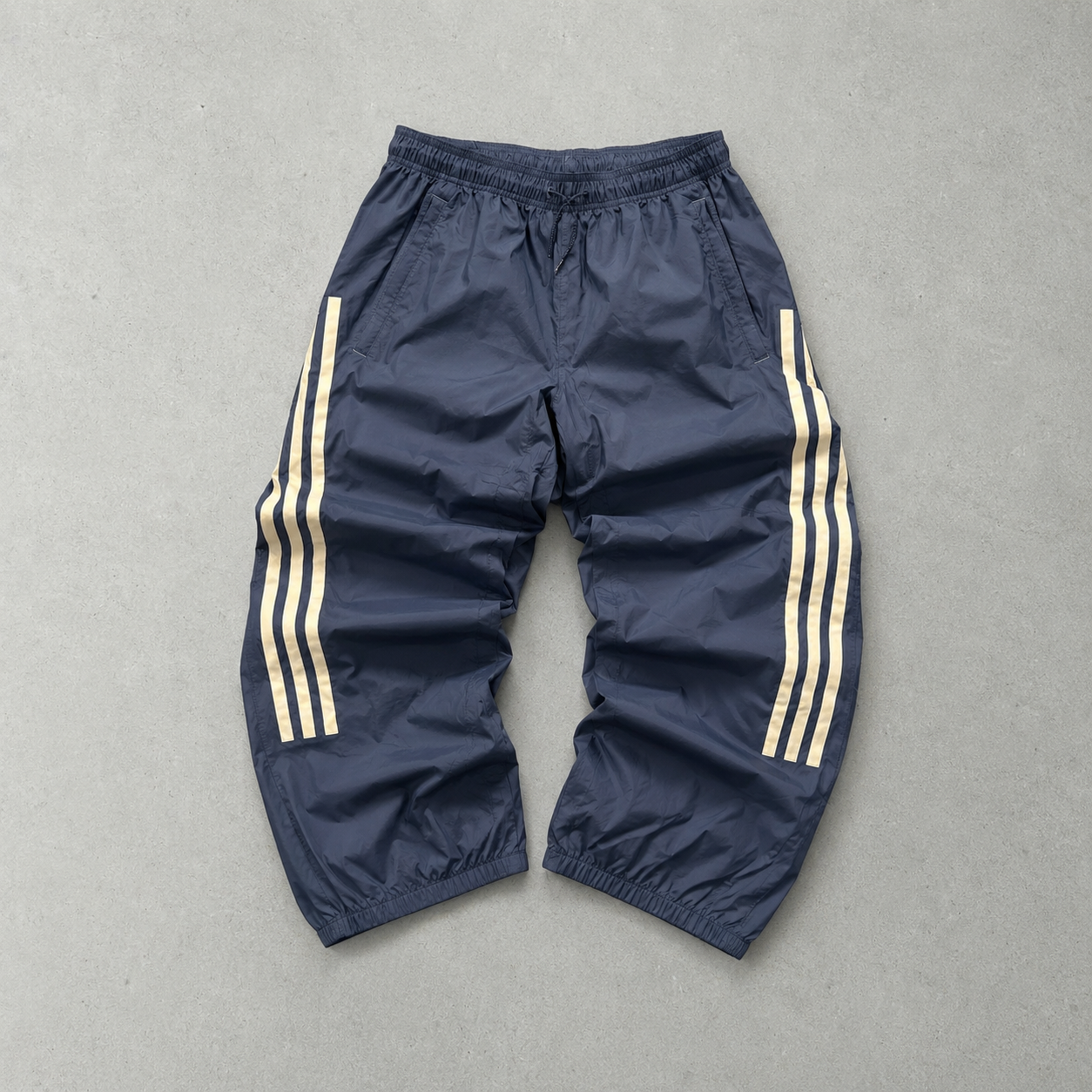 ADIDAS Track Pants Blue Rare (L)