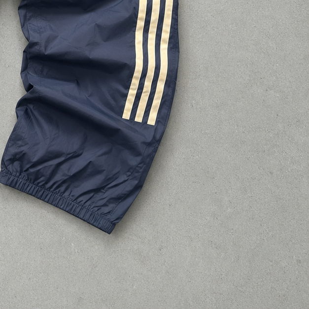 ADIDAS Track Pants Blue Rare (L)