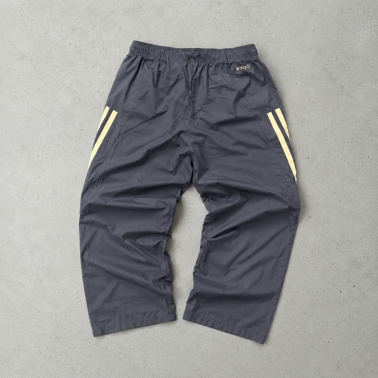 ADIDAS Track Pants Blue Rare (L)