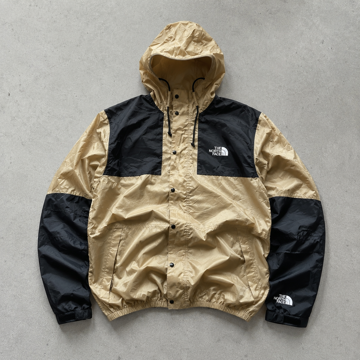 The North Face Jacket Gold, Black Rare (M)