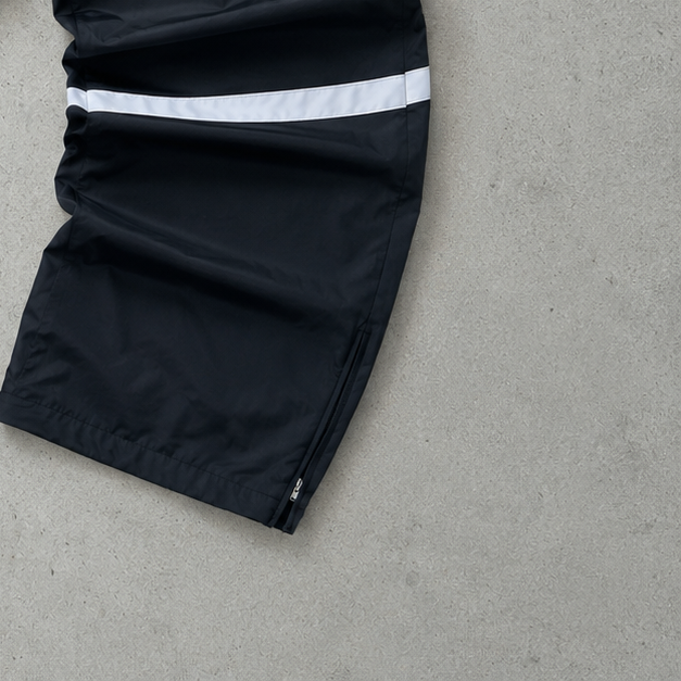 Nike Pants Schwarz Limited (M)