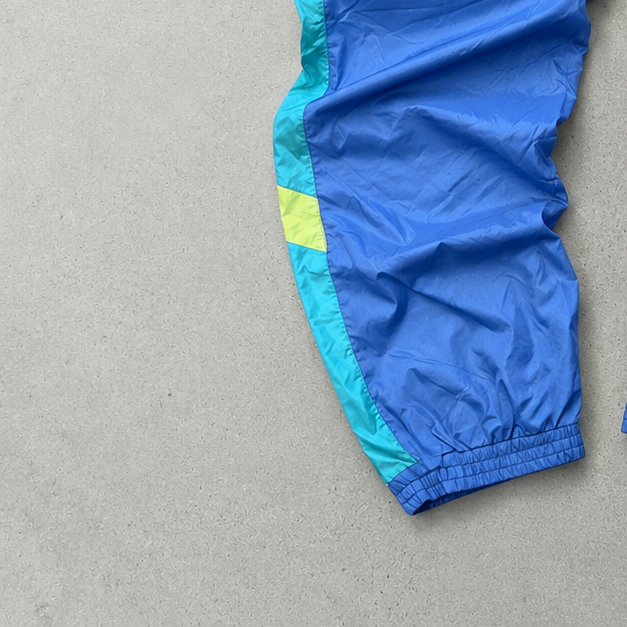 Y2K ADIDAS Pants Blue Rare (L)