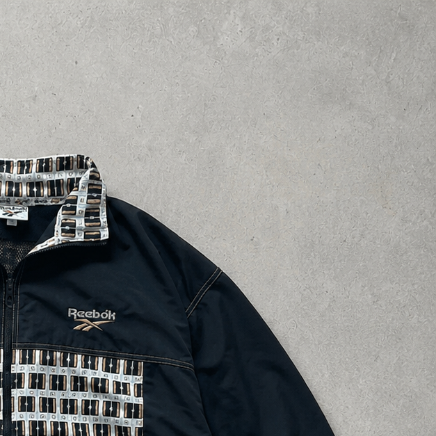 Reebok Jacket Black / Gold Rare (M)