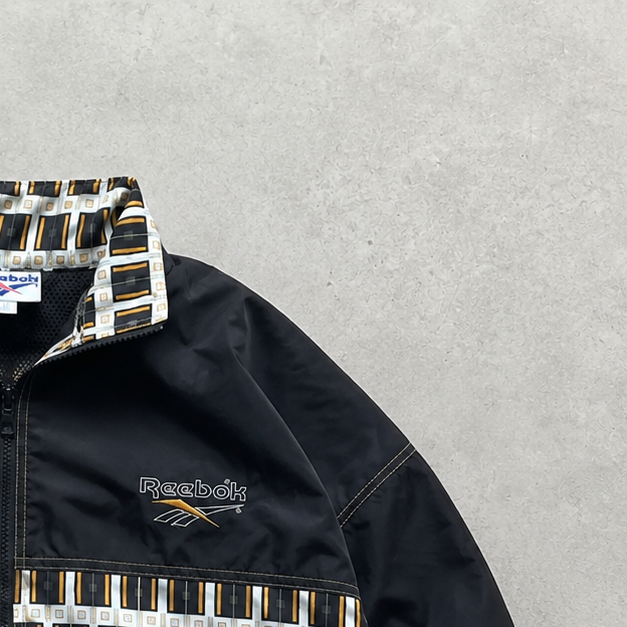 Reebok Jacket Black / Gold Rare (M)