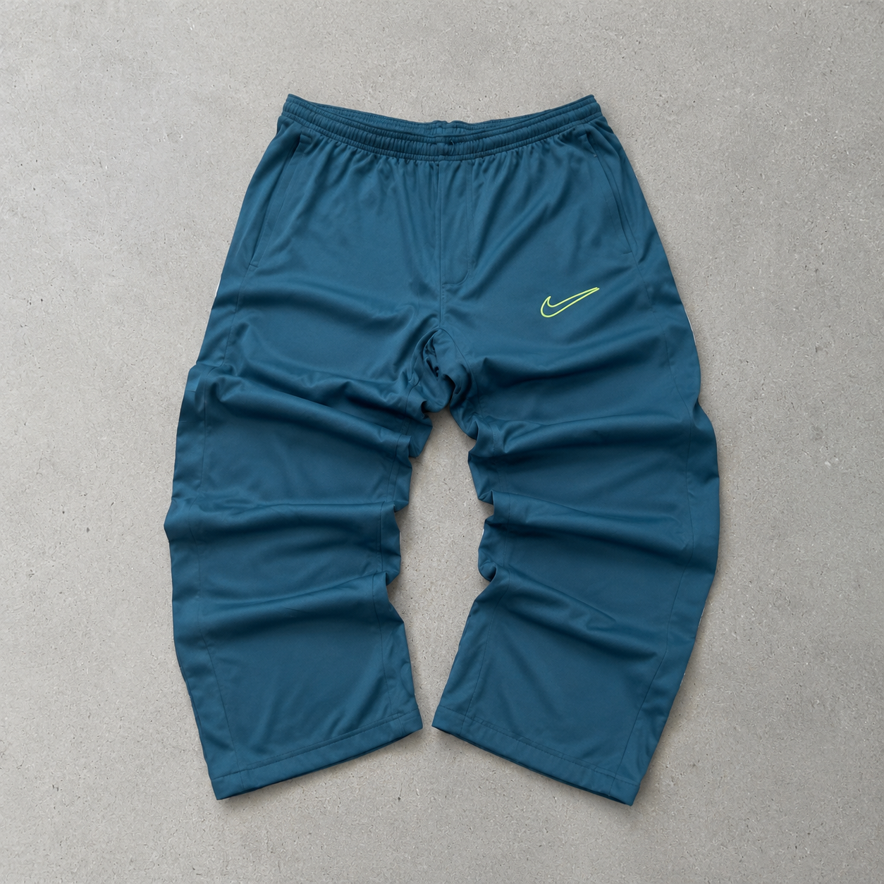 Nike Joggers Grau Limited (L)