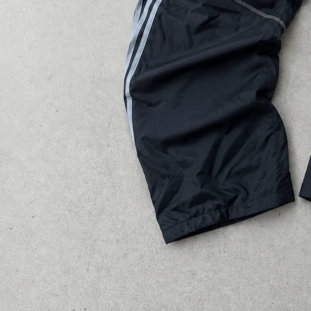 Y2K Adidas Track Pants Schwarz Limited (Size L)