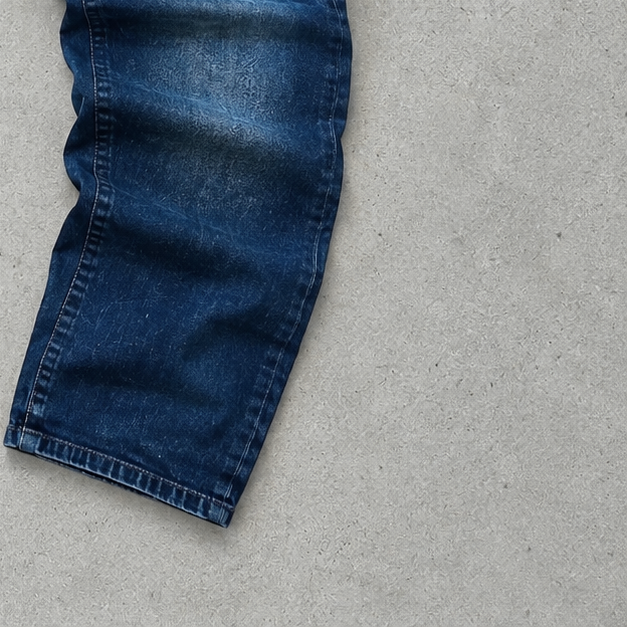 True Religion Straight Fit Jeans Navy Limited (W30 | DE 46)