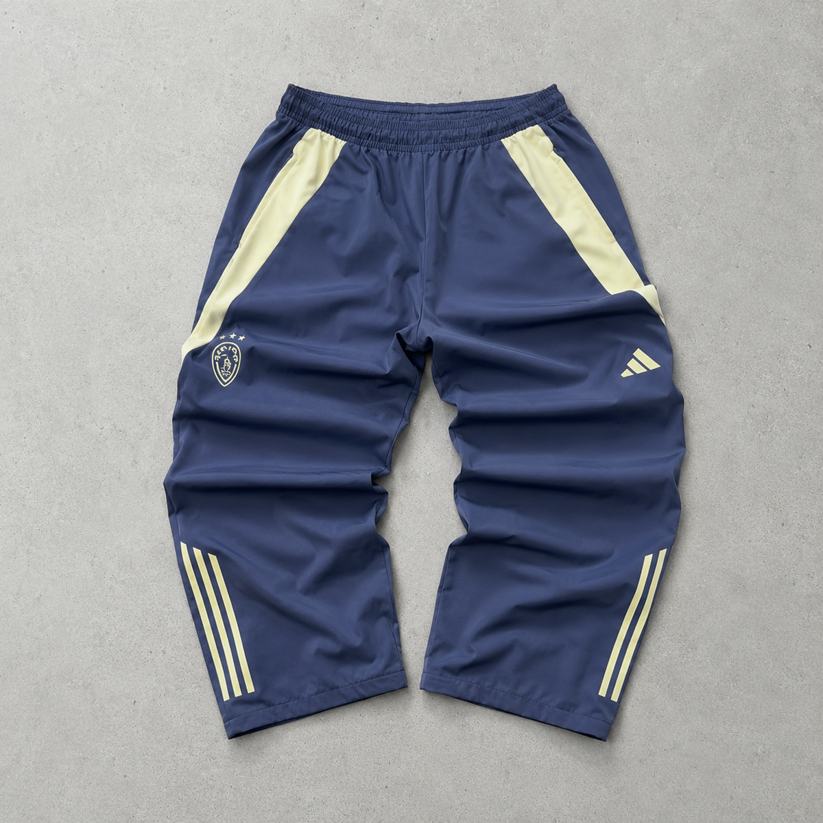 Adidas Track Pants Marineblau Rare (Size L)