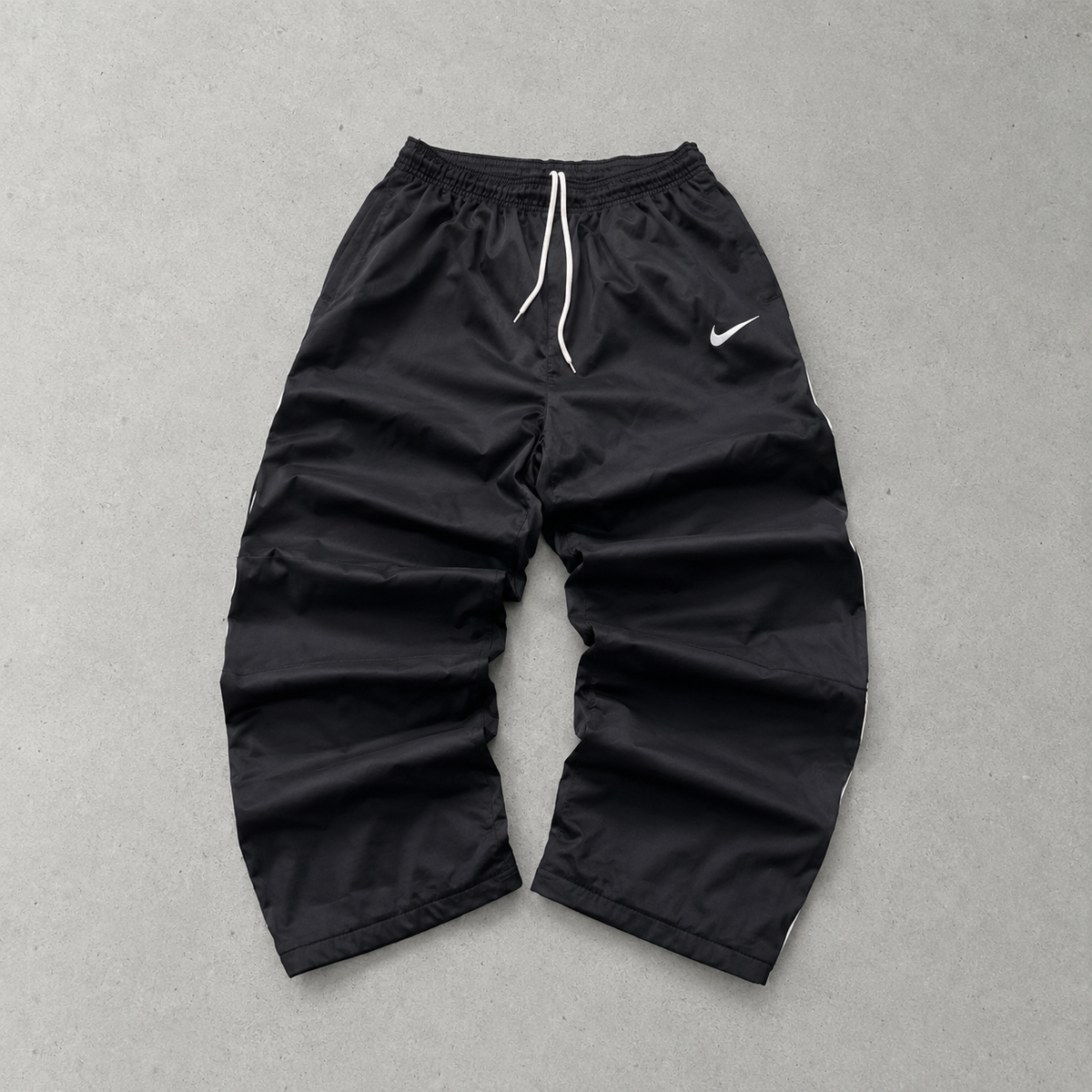 Joggers Nike noirs en édition limitée (M)