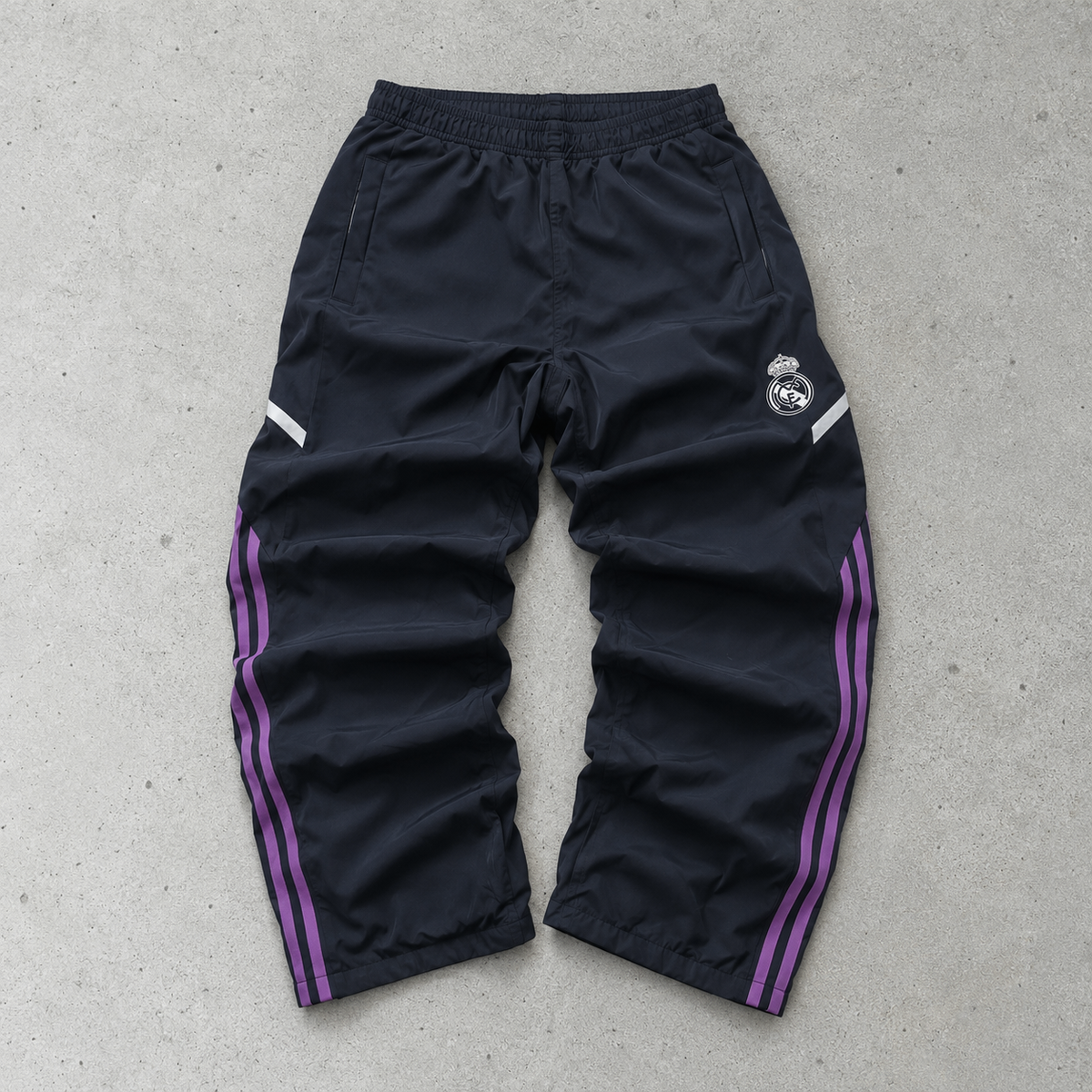 Real Madrid Adidas Track Pants Marineblau Rare (L)