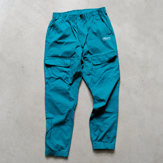 2021 ADIDAS Cargo Pants Green / White Limited (L)