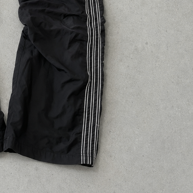 Adidas Track Pants Schwarz Rare (Size L)
