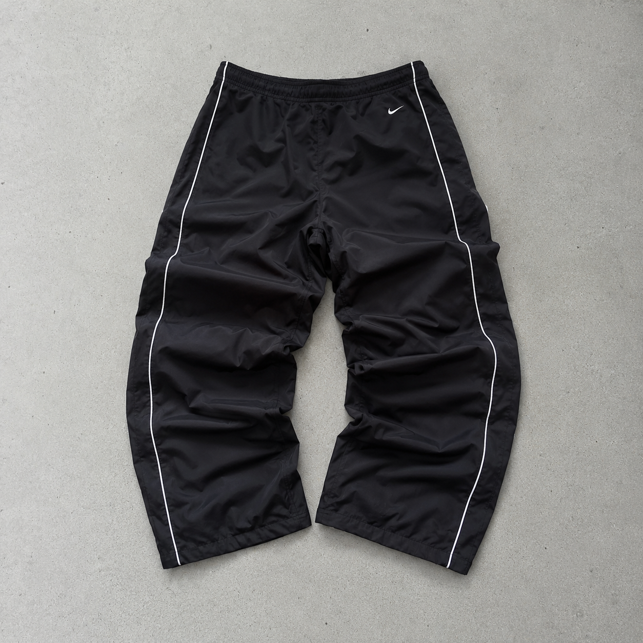 Y2K Nike Track Pants Black Rare (M)