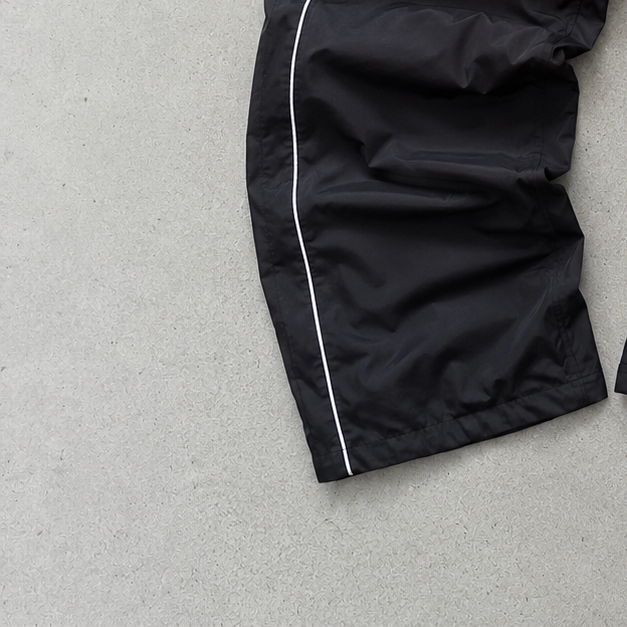 Y2K Nike Track Pants Black Rare (M)