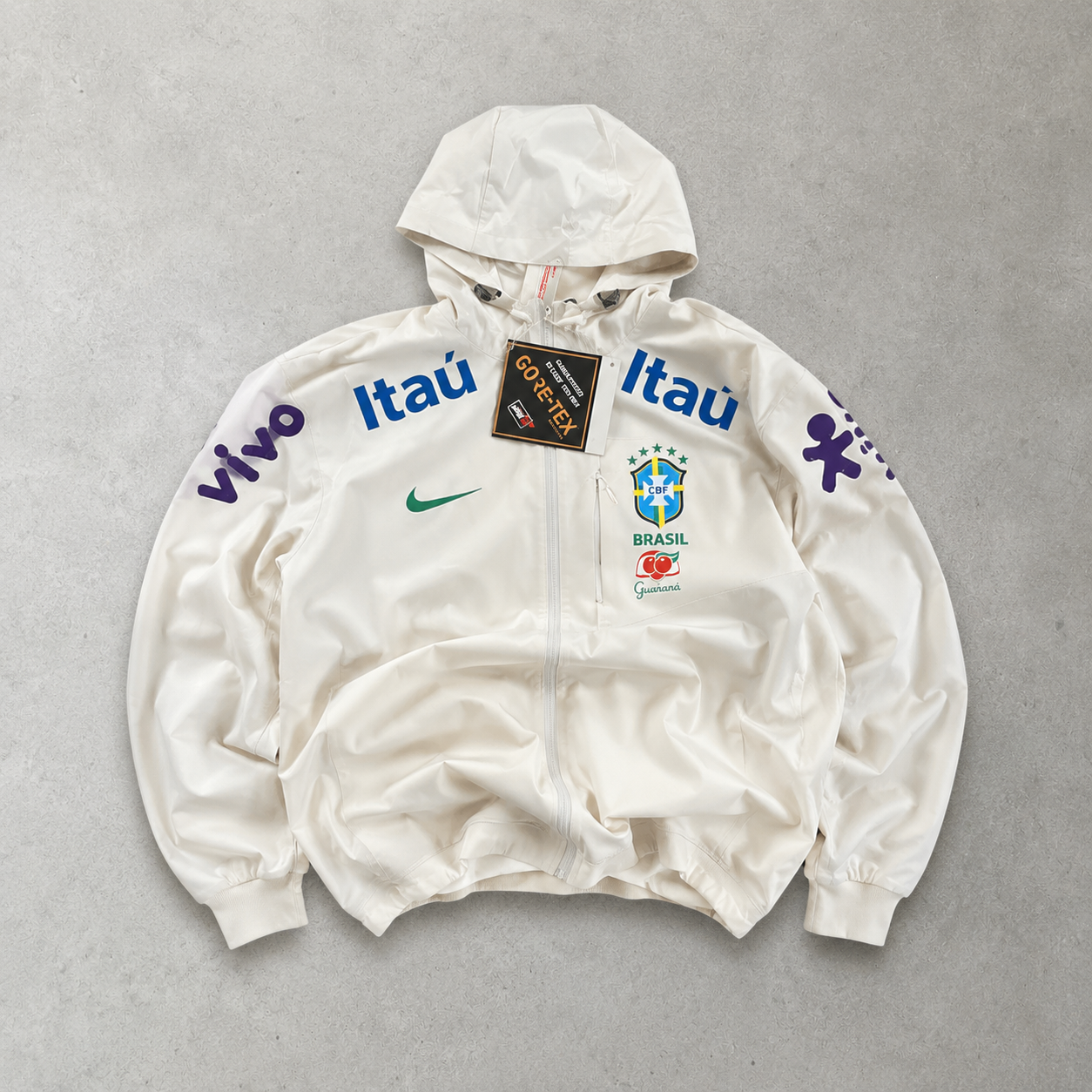 Brazil Nike Windbreaker Cream Rare (Size XL)