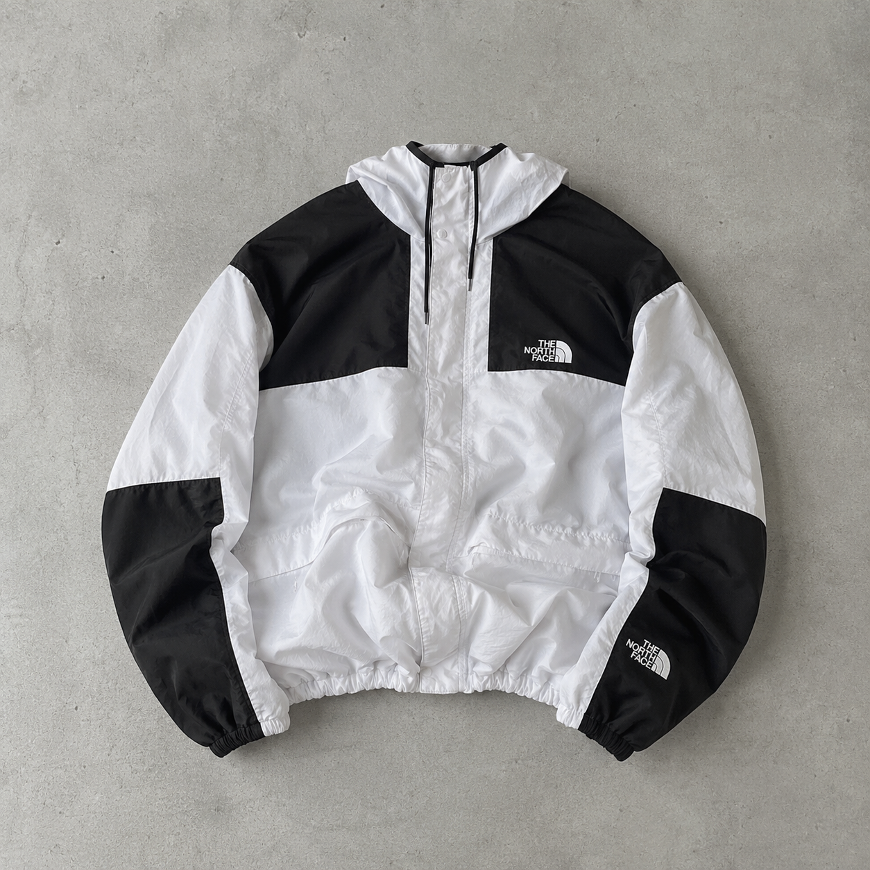 The North Face Windbreaker White Rare (XL)
