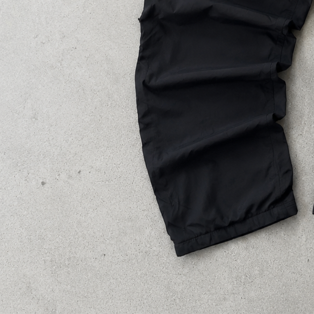 Nike Joggers Schwarz Limited (M)