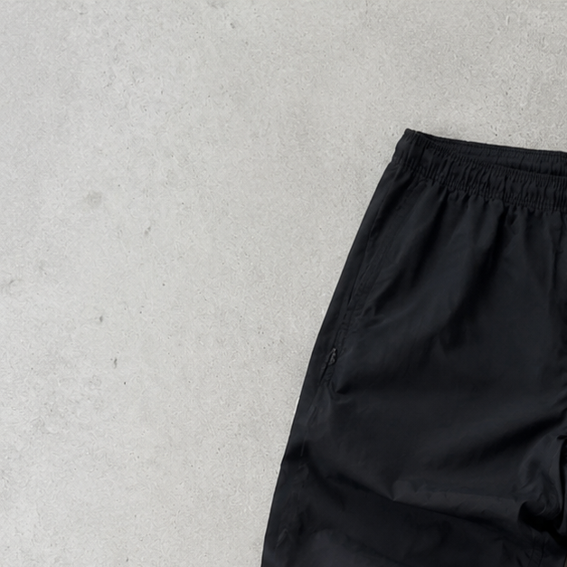 Nike Joggers Schwarz Limited (M)