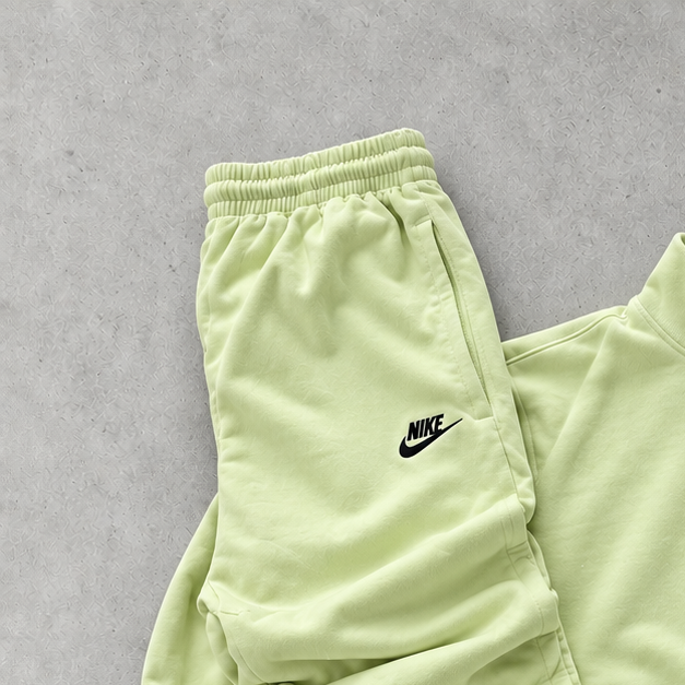 Nike Tracksuit Mint Green Rare (L)