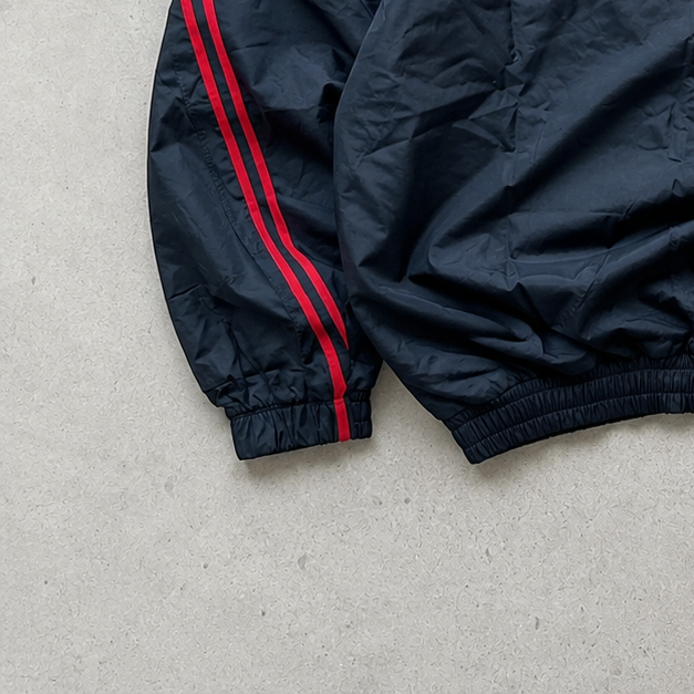 NBA Nike Track Jacket Black, Red Limited (Size L)