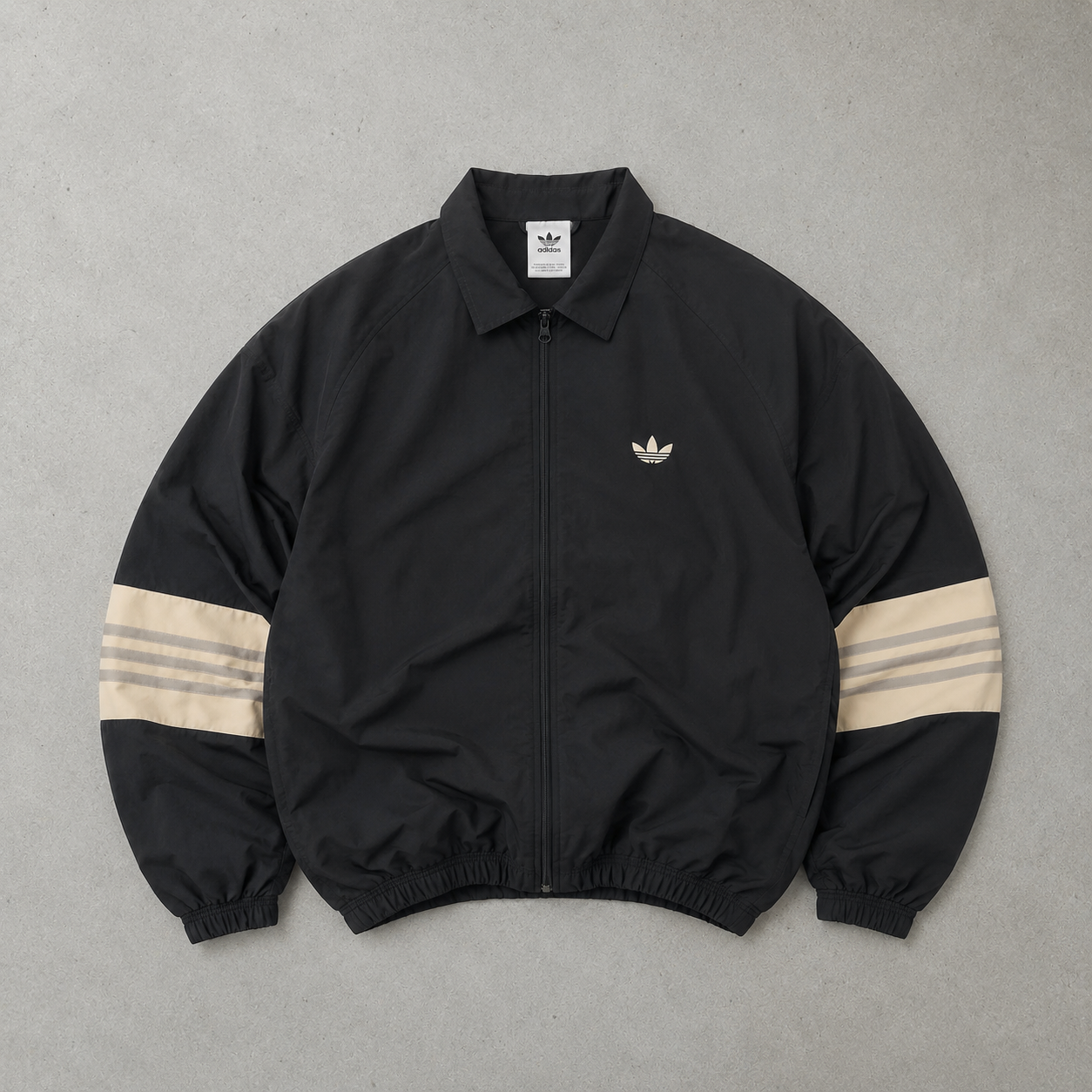 Adidas Jacket Schwarz Rare (Size M)