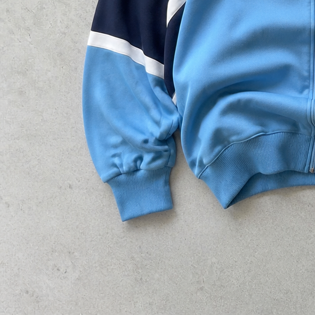 Adidas Vest Hellblau, Blau Limited (M) Stitched Logo