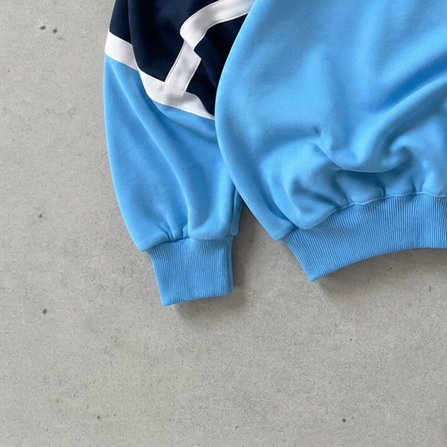 Adidas Vest Hellblau, Blau Limited (M) Stitched Logo